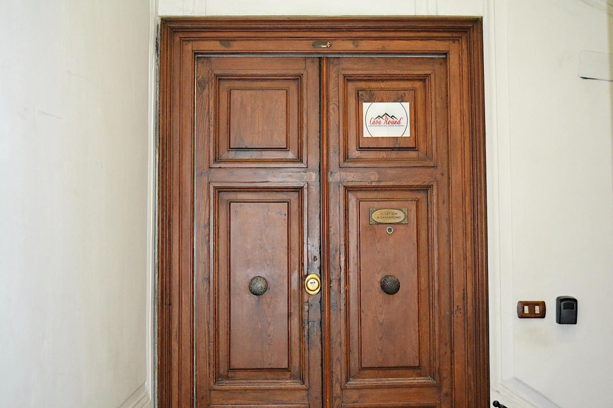 Apartamento Casa Round Nápoles Exterior foto